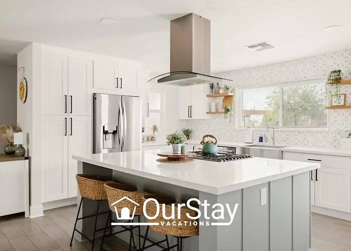*new* Palmera Haus Near Old Town Holiday home