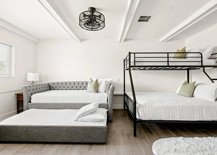 *new* Palmera Haus Near Old Town Scottsdale