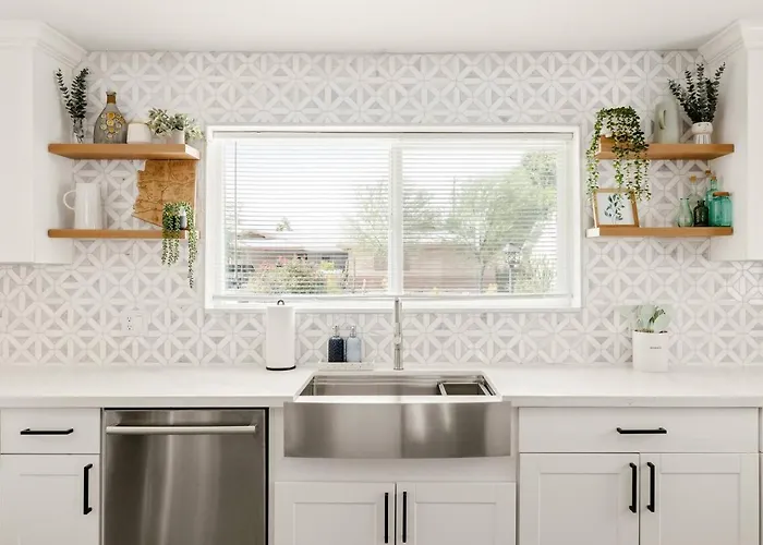 *new* Palmera Haus Near Old Town Holiday home *