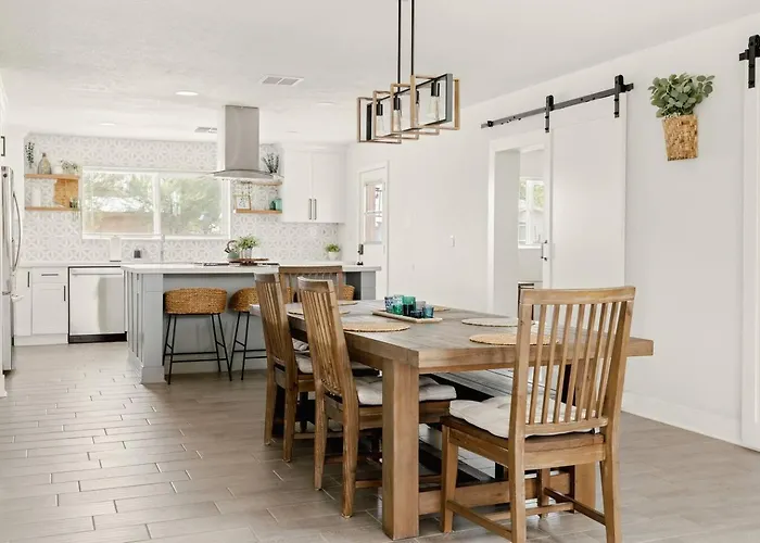 *new* Palmera Haus Near Old Town Holiday home *