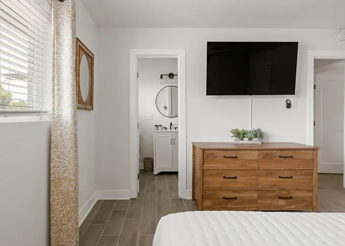 *new* Palmera Haus Near Old Town Holiday home Scottsdale