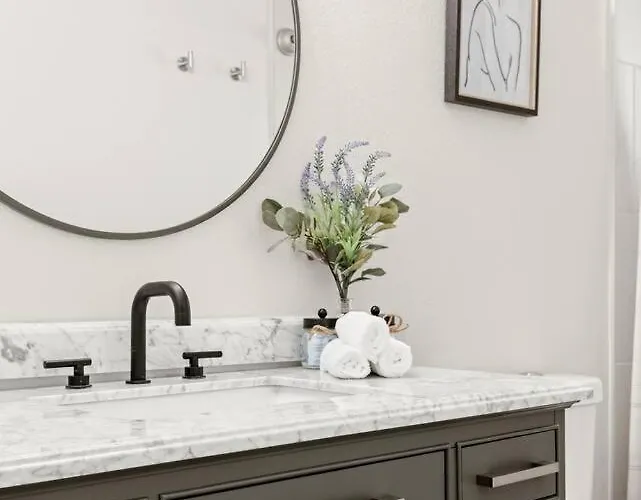 *new* Palmera Haus Near Old Town Holiday home *