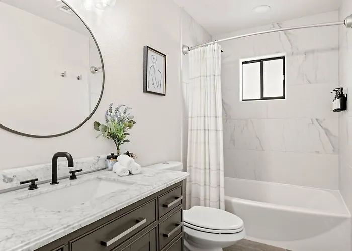 *new* Palmera Haus Near Old Town